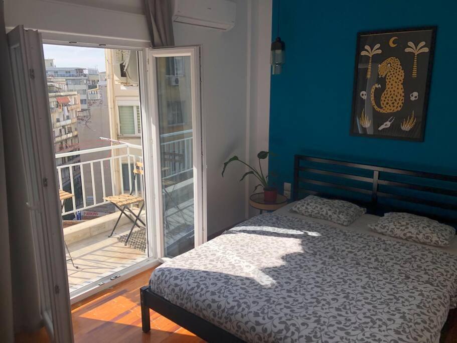 2 Mon-Keys Apartment เทสซาโลนิกิ ภายนอก รูปภาพ