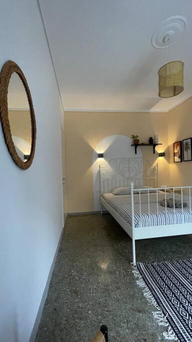 2 Mon-Keys Apartment เทสซาโลนิกิ ภายนอก รูปภาพ
