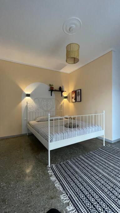 2 Mon-Keys Apartment เทสซาโลนิกิ ภายนอก รูปภาพ