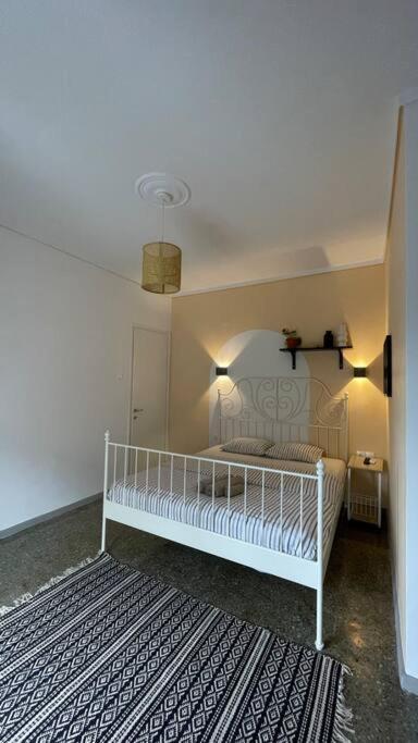 2 Mon-Keys Apartment เทสซาโลนิกิ ภายนอก รูปภาพ