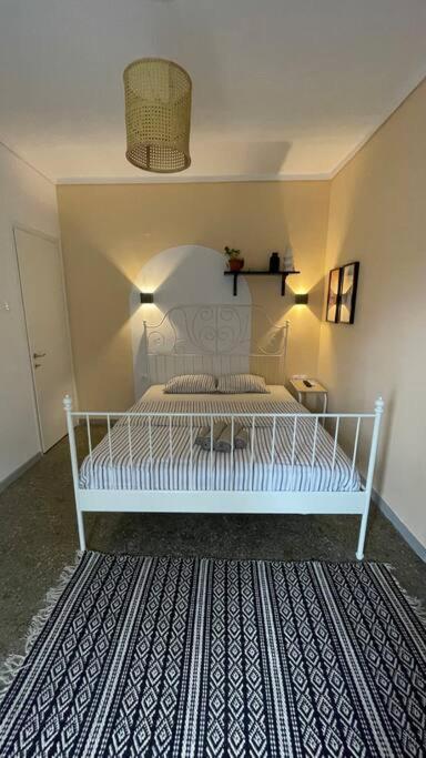 2 Mon-Keys Apartment เทสซาโลนิกิ ภายนอก รูปภาพ